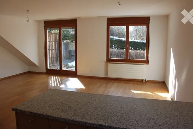 Appartement maisonnette 4 pièces dans un quartier calme à Rodersdorf SO