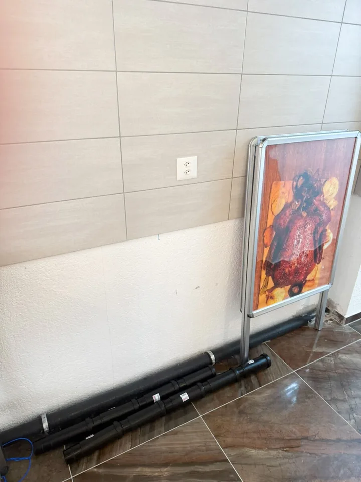 Locale commerciale in una via principale molto frequentata a Mümliswil – foto 9 di 11