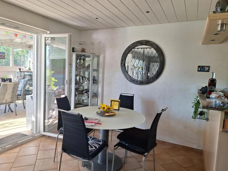 Charmantes Einfamilienhaus mit Garten an sonniger Wohn-/Aussichtslage