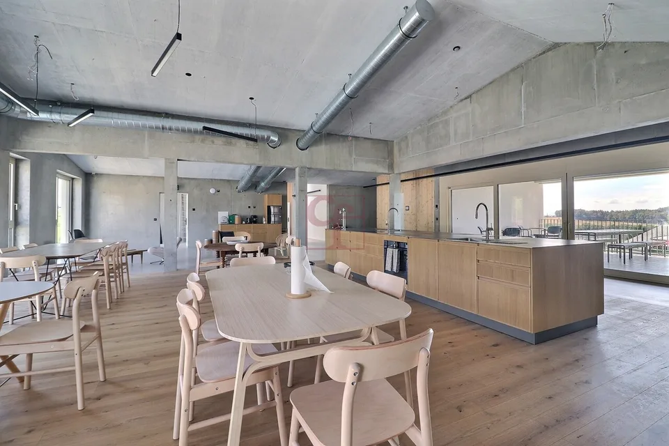 Zu vermieten - 4 moderne Büros in neuen Räumlichkeiten – Foto 7 von 7