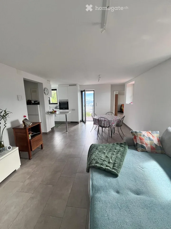 Appartement à louer rénové 3.5 pièces avec vue