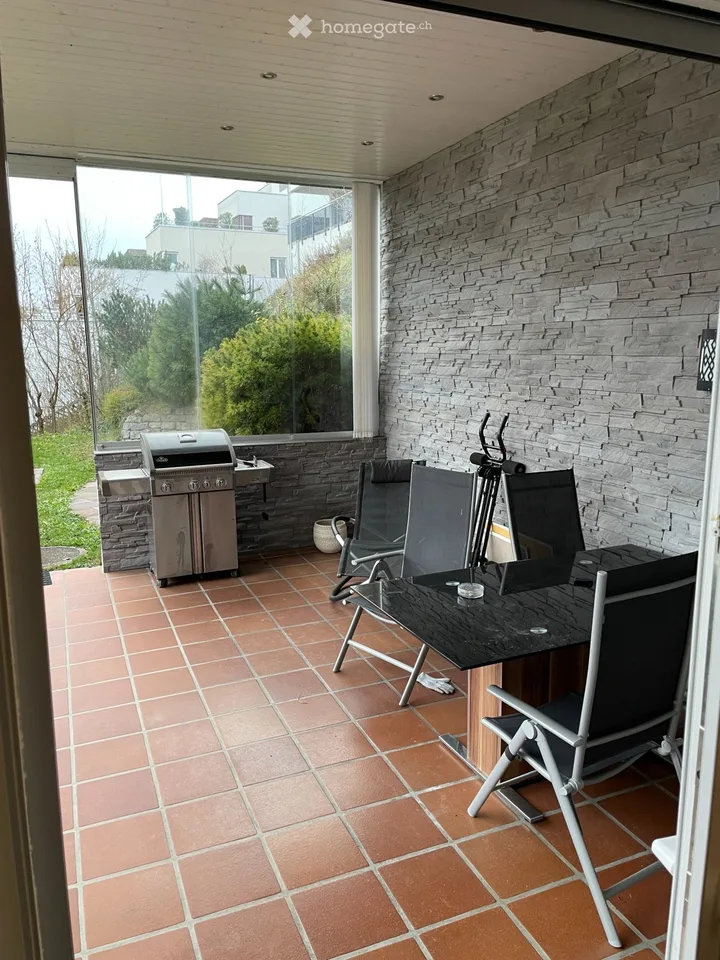 3.5 room apartment with large terrace and garden