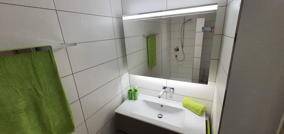 Grosszügige 5.5-Zimmer-Wohnung mit 178 m2, Garage und E-Ladestation