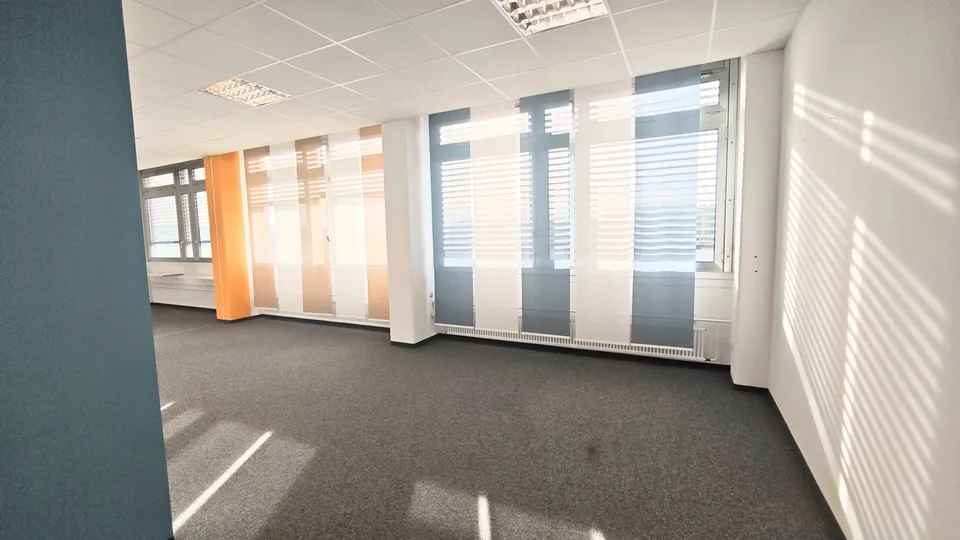 Helles 74 m² Büro an Top-Lage – Flexibel & Bezugsbereit per Juni 2026 – Foto 3 von 9