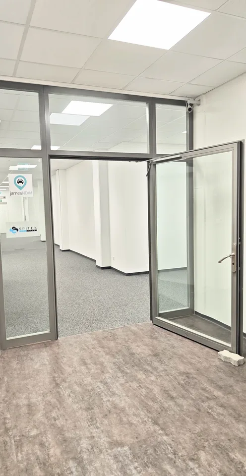 Helles 74 m² Büro an Top-Lage – Flexibel & Bezugsbereit per Juni 2026 – Foto 8 von 9