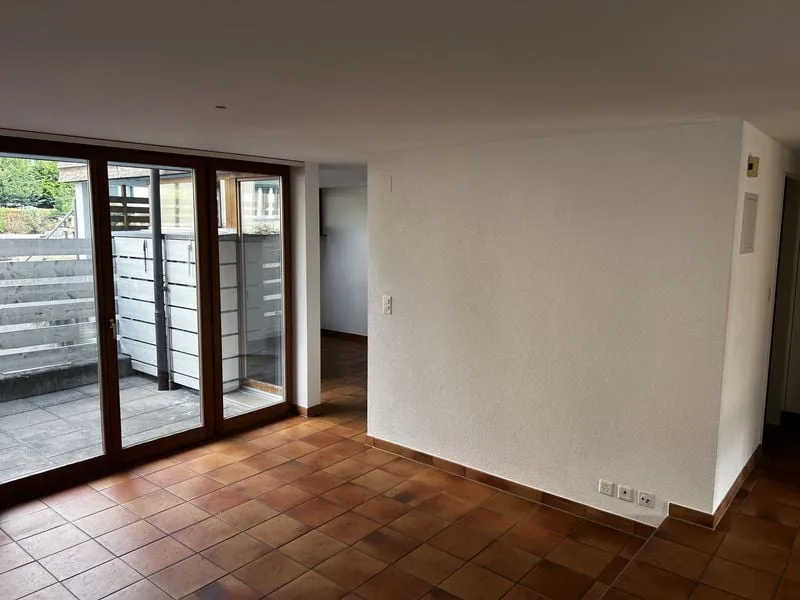 Bello appartamento 3,5 locali 80 m2 al piano terra