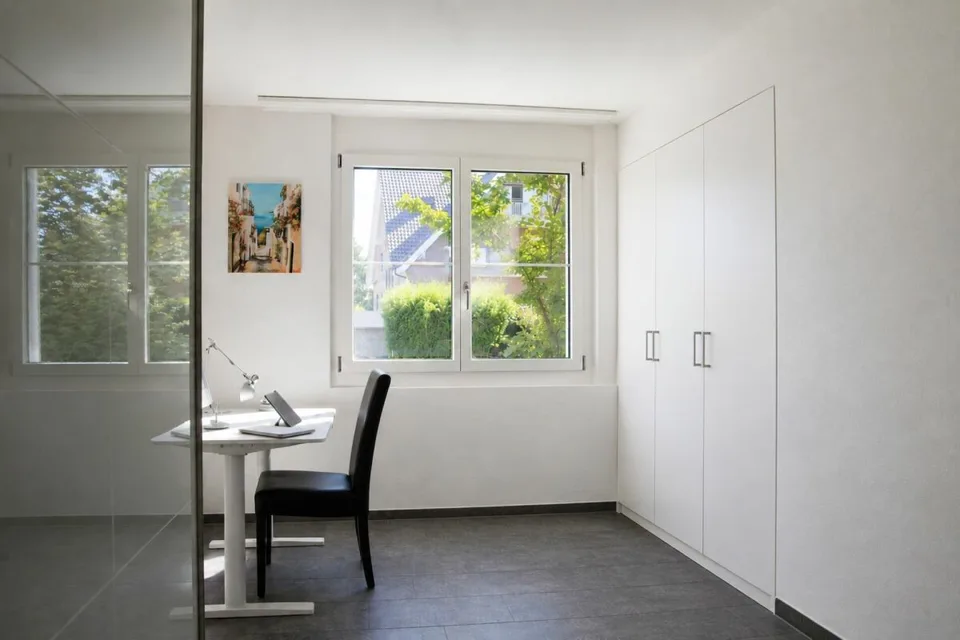 4.5-Zimmer-Eigentumswohnung mit ausgebautem Bastelraum und 2 TG-PP – Foto 8 von 17