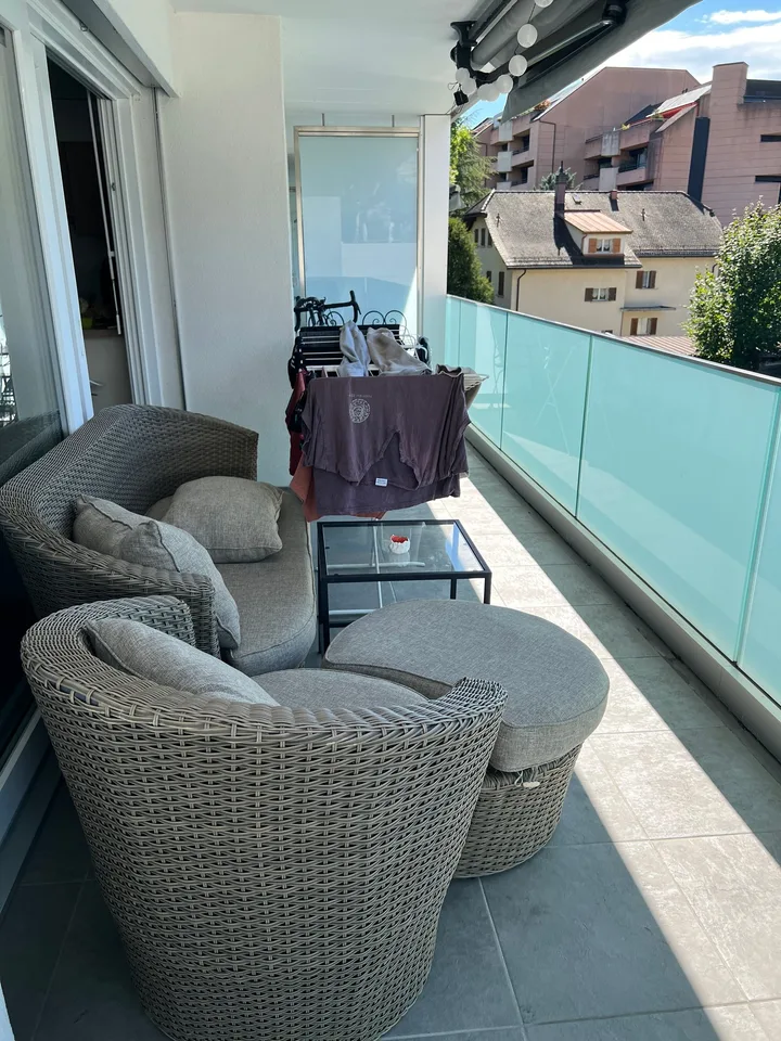 Incantevole appartamento in attico di 3 locali a Nyon – foto 4 di 9