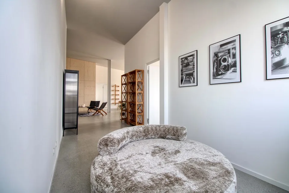 Coliving Moderne Alliant Intimité, Travail et Vie Partagée à Renens