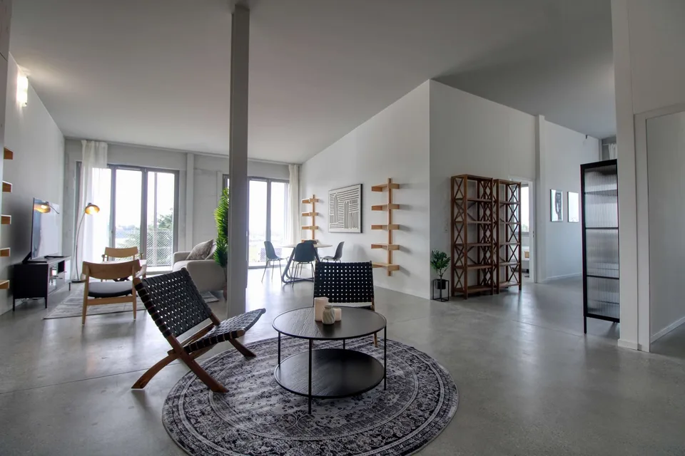 Coliving Moderne Alliant Intimité, Travail et Vie Partagée à Renens