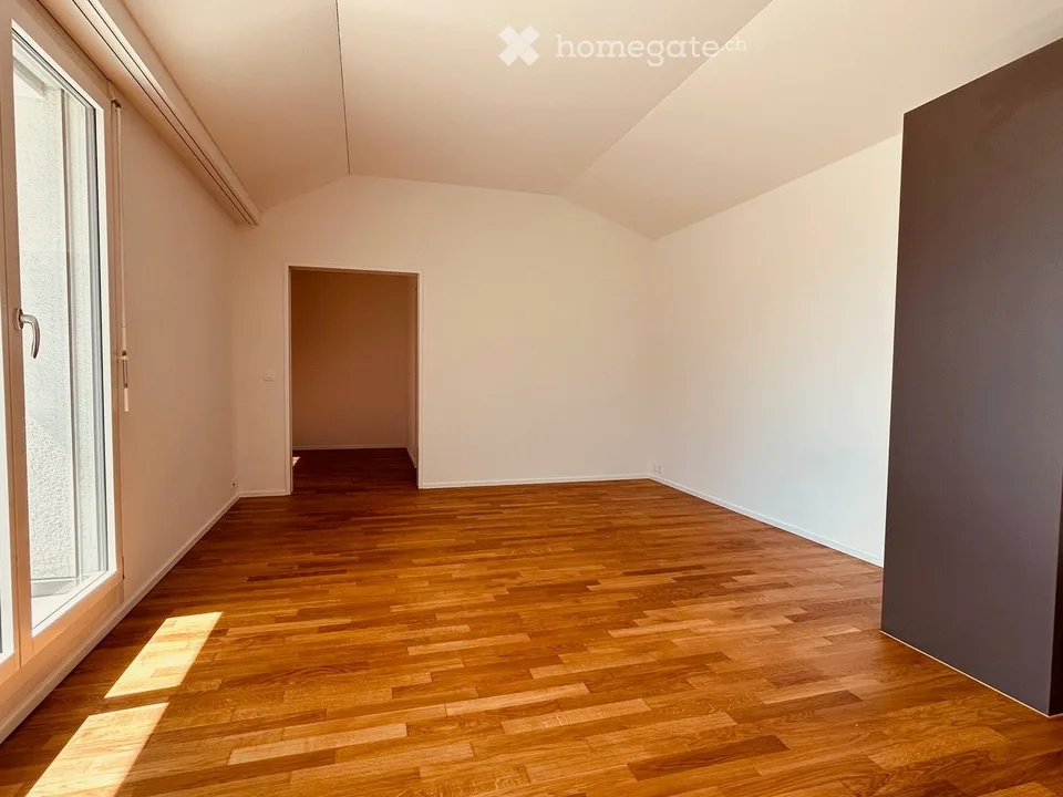 Résidence secondaire ou siège d'entreprise discret dans un emplacement exclusif sur Bürgenstock avec vue sur le lac et les montagnes