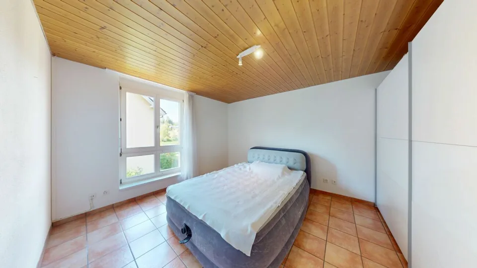 Ampia casa bifamiliare di 6,5 stanze con giardino d'inverno – foto 8 di 17