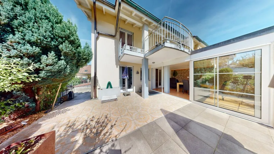 Ampia casa bifamiliare di 6,5 stanze con giardino d'inverno – foto 17 di 17
