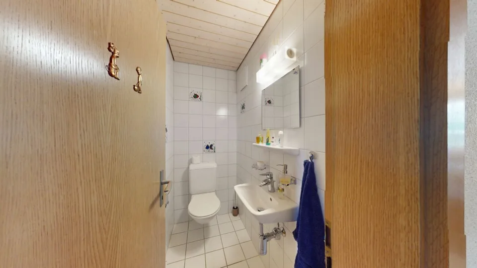 Ampia casa bifamiliare di 6,5 stanze con giardino d'inverno – foto 13 di 17