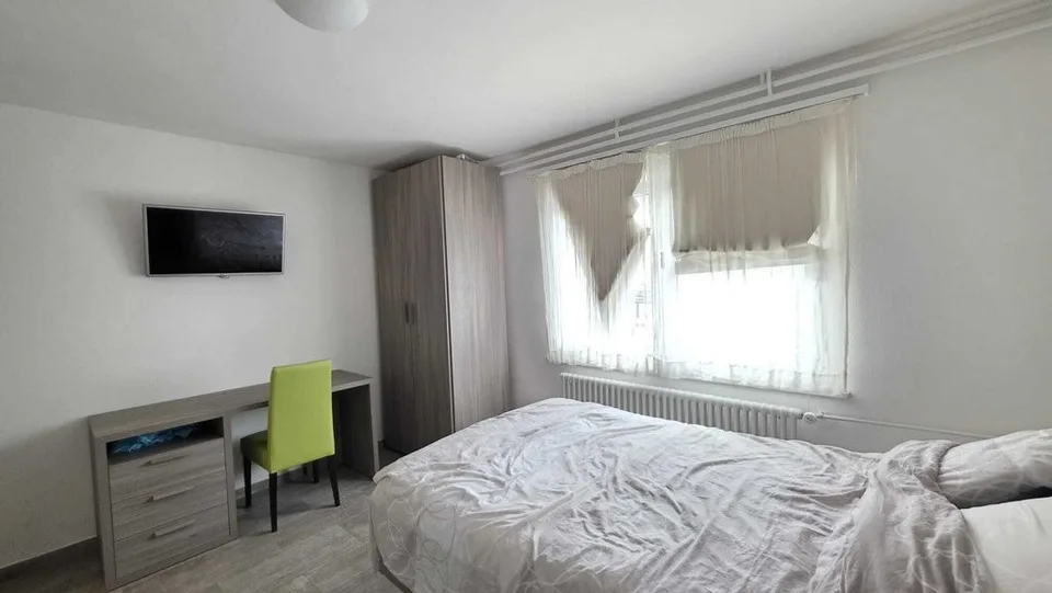 CHAMBRE MEUBLÉE A LOUER