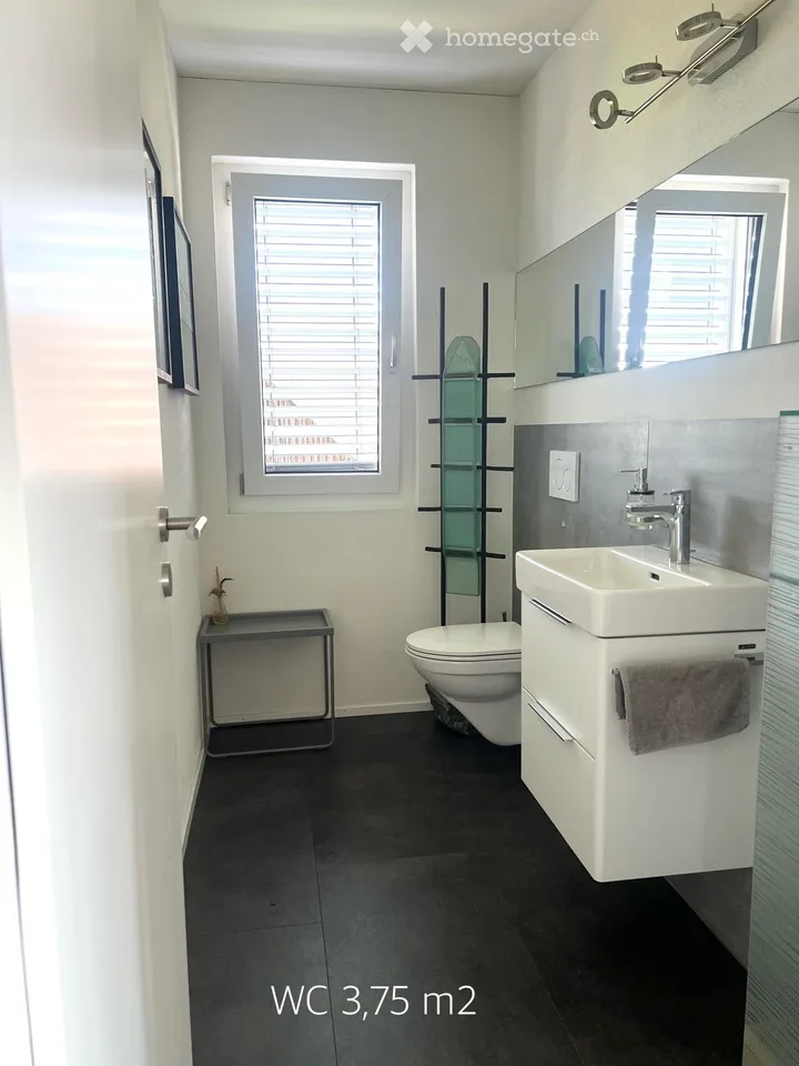 Exclusive 4.5-room apartment with 23.5 m² balcony – photo 15 of 18