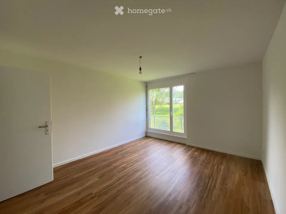 Appartement lumineux 2 1/2 pièces avec terrasse près de Rothenburg