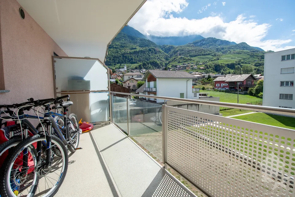 Appartement de 4 pieces de 95 m² avec deux balcons – Foto 2 von 12