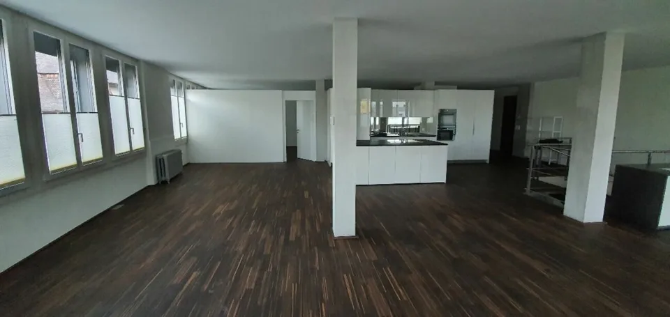 Beautiful Loft – photo 3 of 7