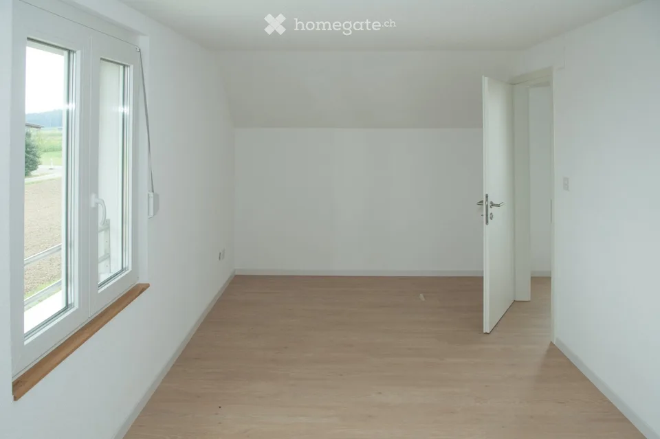 Casa unifamiliare di 4½ locali con giardino e garage