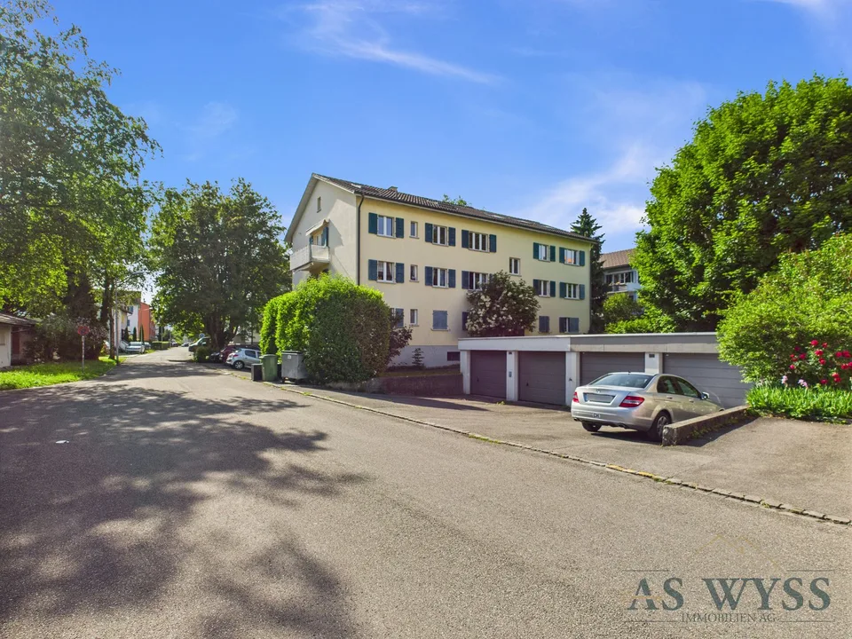 Charming 4.5-room apartment with balcony in Solothurn