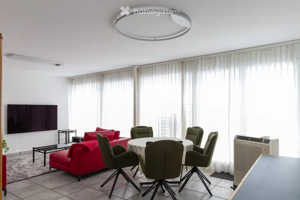 Appartamento di 3,5 locali luminoso con vista sul lago a Horgen – Seestrasse 124A