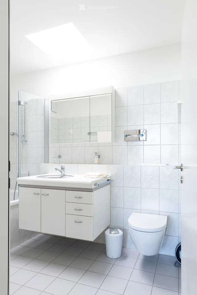 Appartamento di 3,5 locali luminoso con vista sul lago a Horgen – Seestrasse 124A