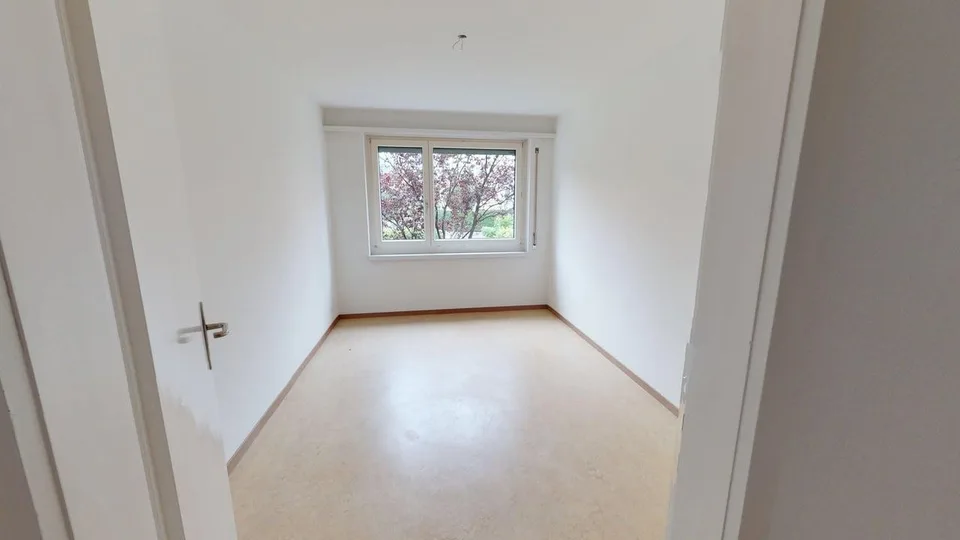 Helle 3-Zimmer-Wohnung im EG ruhig wohnen in Uetikon am See | BEFRISTET
