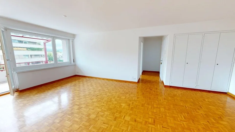 Helle 3-Zimmer-Wohnung im 2. OG ruhig wohnen in Uetikon am See | BEFRISTET