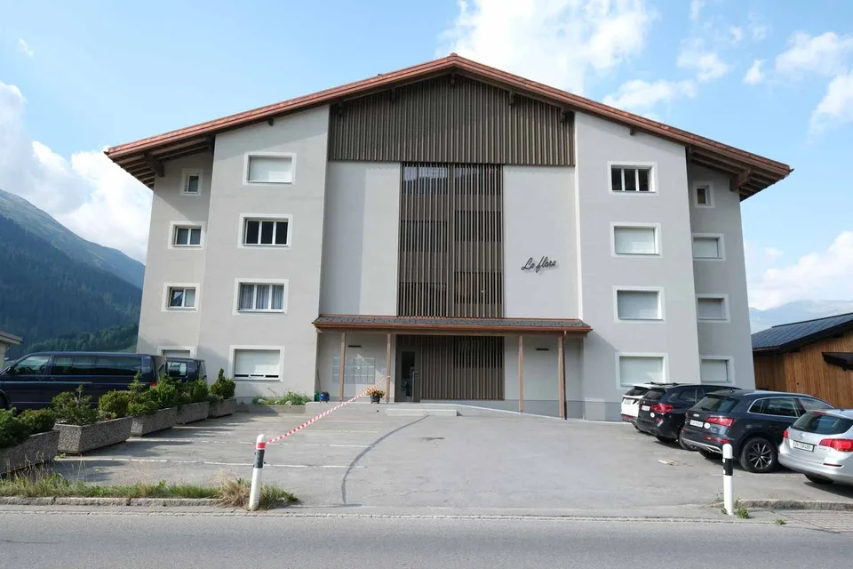 Il grande e accogliente appartamento 3.5 locali a Sedrun – foto 2 di 13