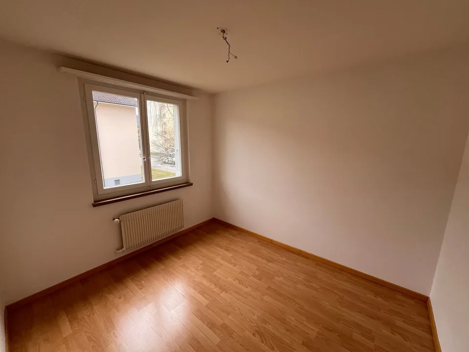 Bright 3-room apartment with balcony in Thun – available from December 2026