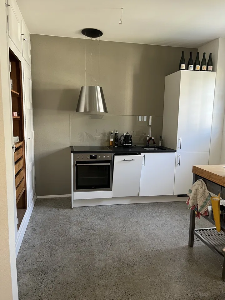 2½ ZI-WOHNUNG IN BERN - SULGENAU, MÖBLIERT, TEMPORÄR – foto 3 di 8