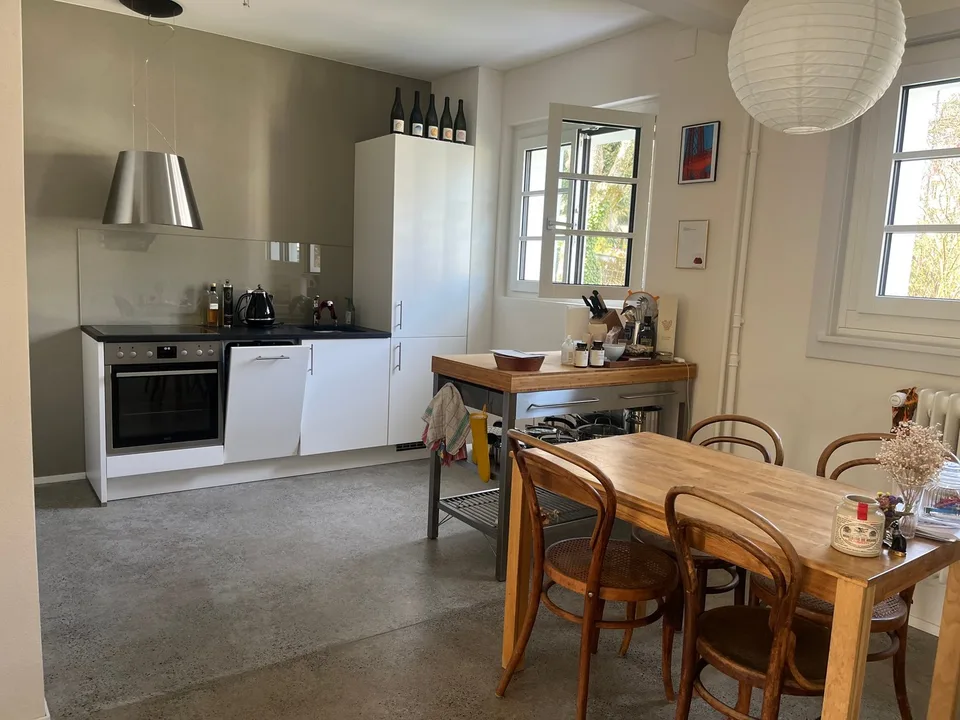 2½ ZI-WOHNUNG IN BERN - SULGENAU, MÖBLIERT, TEMPORÄR – foto 5 di 8