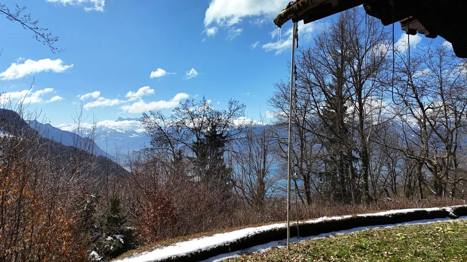 Affascinante chalet con vista, nel cuore della natura a Blonay – foto 7 di 11