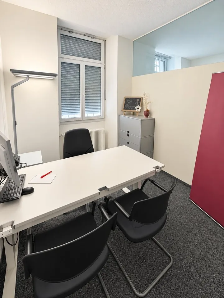 Zentral arbeiten, angenehm empfangen.... – Foto 2 von 7