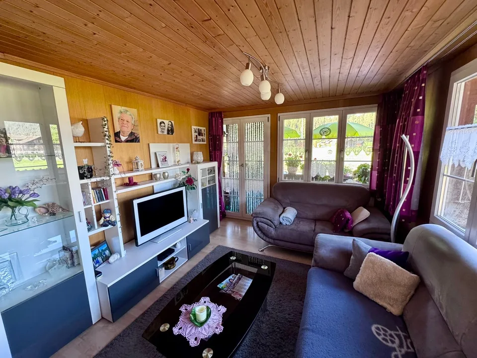 Charmante 4-Zimmer-Wohnung mit Bergblick in Lenk im Simmental