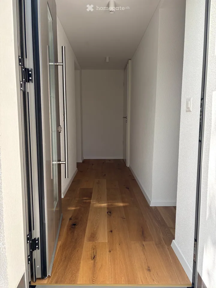 Modern 2.5-room apartment in initial occupancy with private garden/seat