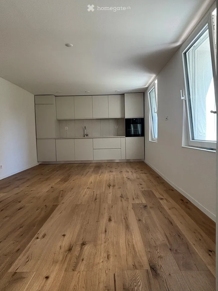 Modern 2.5-room apartment in initial occupancy with private garden/seat