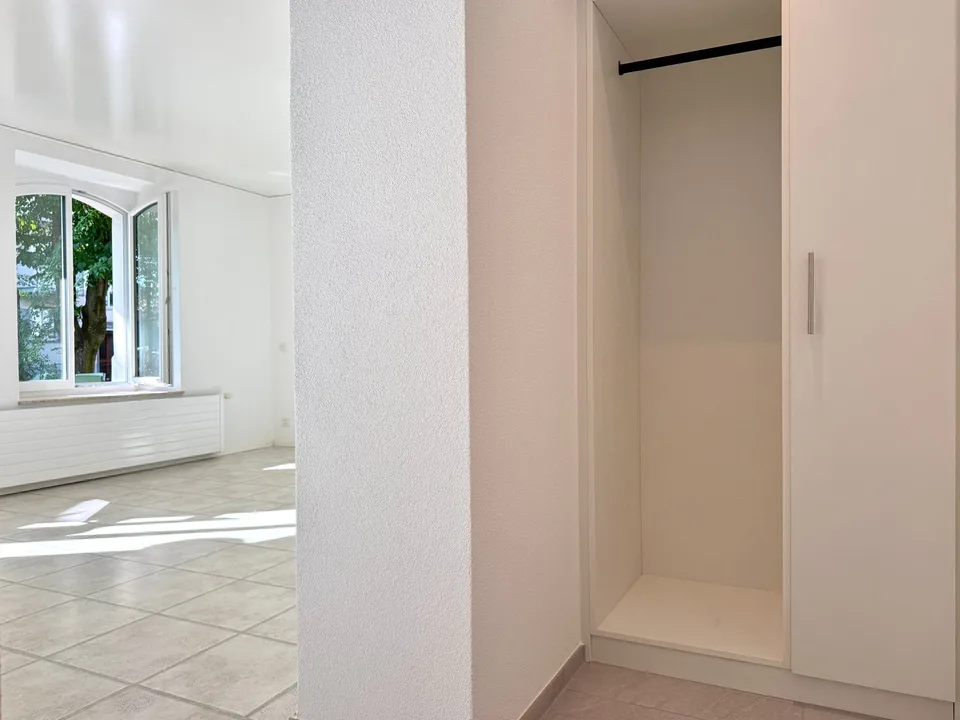 1-room apartment with garden seating