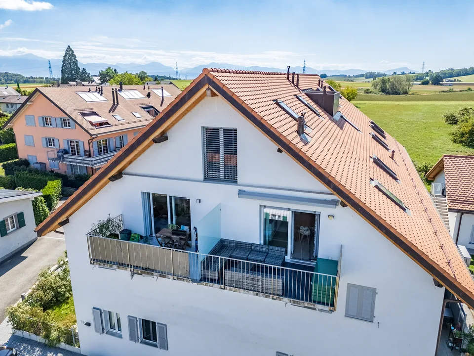 Appartamento di charme di 2,5 locali in una fattoria completamente ristrutturata – foto 2 di 13