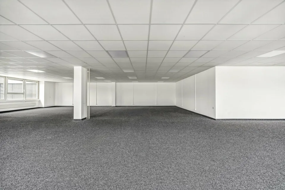 Moderne Bürofläche - komplett ausgebaut & bezugsbereit – Foto 7 von 10