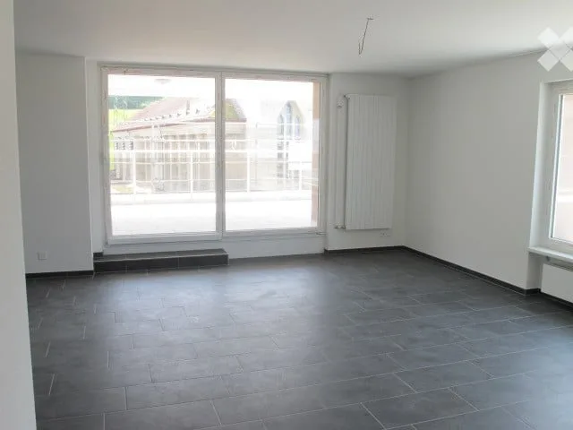 5.5-Room Attic Apartment with Charm and Great Terrace