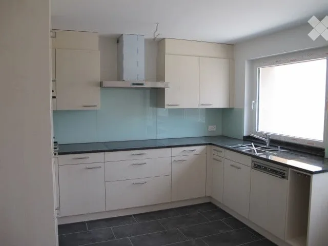 5.5-Room Attic Apartment with Charm and Great Terrace