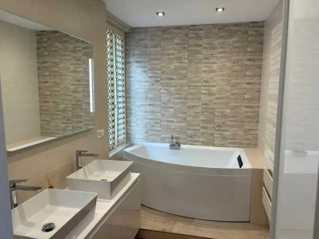 Elegante villa ticinese 5.5 locali con vista panoramica a Gaggio di Bioggio – foto 17 di 30