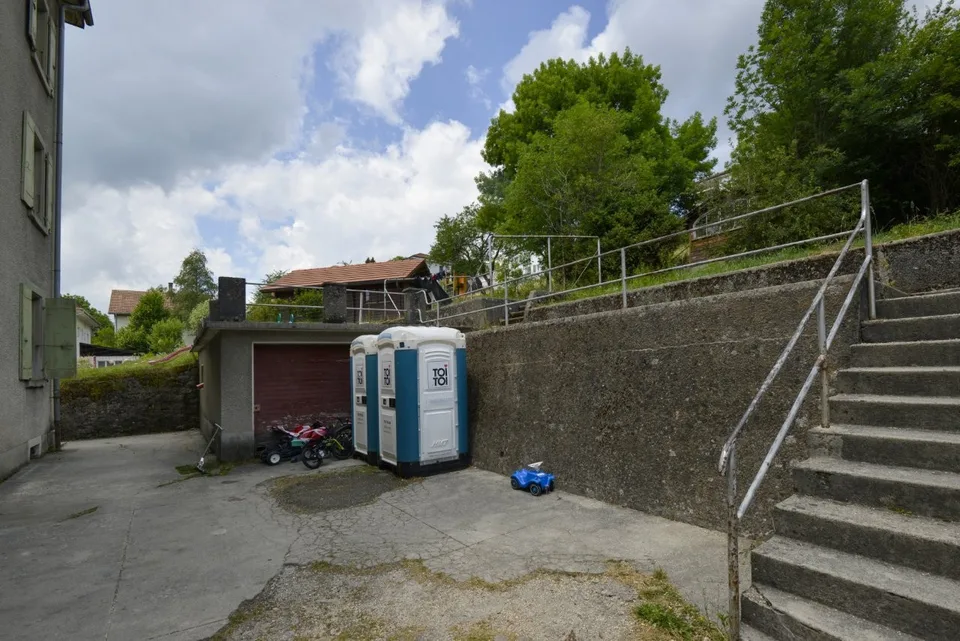 Edificio residenziale di 15 locali nel centro di Tramelan – foto 4 di 13