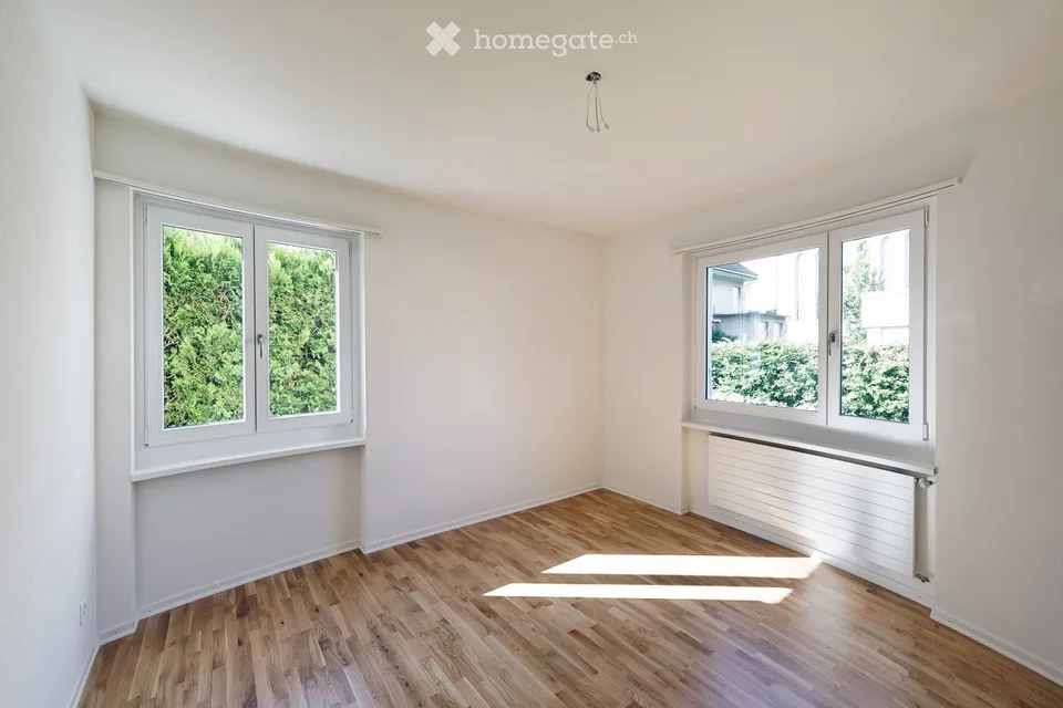 2.5-Room Apartment with Seating Area into the Green