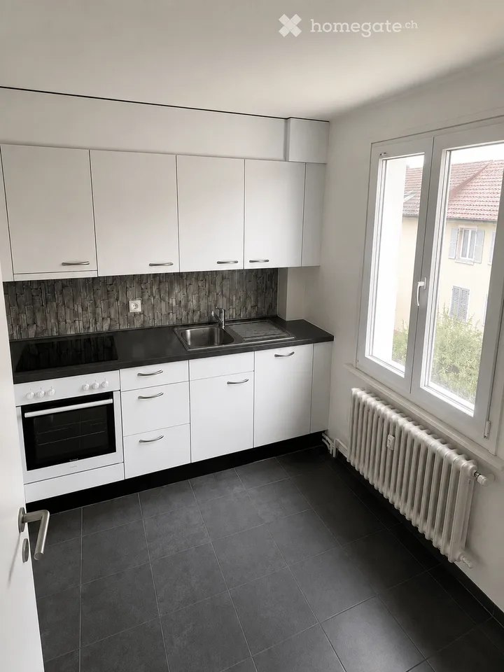 Bright 3-room apartment in a quiet location