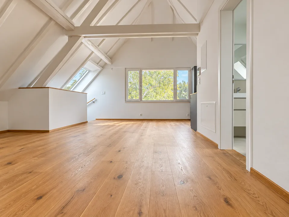 Besonderes Wohngefühl unter dem Dach – 2.5 Zimmer in Münchenstein – Foto 8 von 26