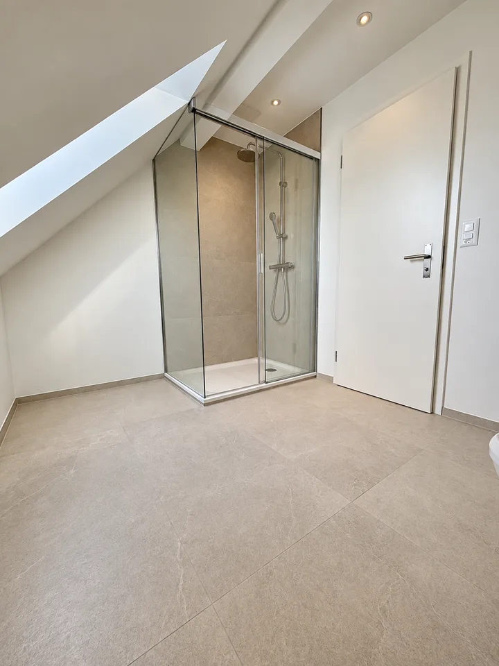 Besonderes Wohngefühl unter dem Dach – 2.5 Zimmer in Münchenstein – Foto 13 von 26