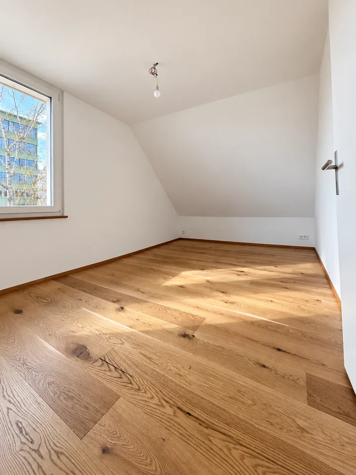 Besonderes Wohngefühl unter dem Dach – 2.5 Zimmer in Münchenstein – Foto 17 von 26
